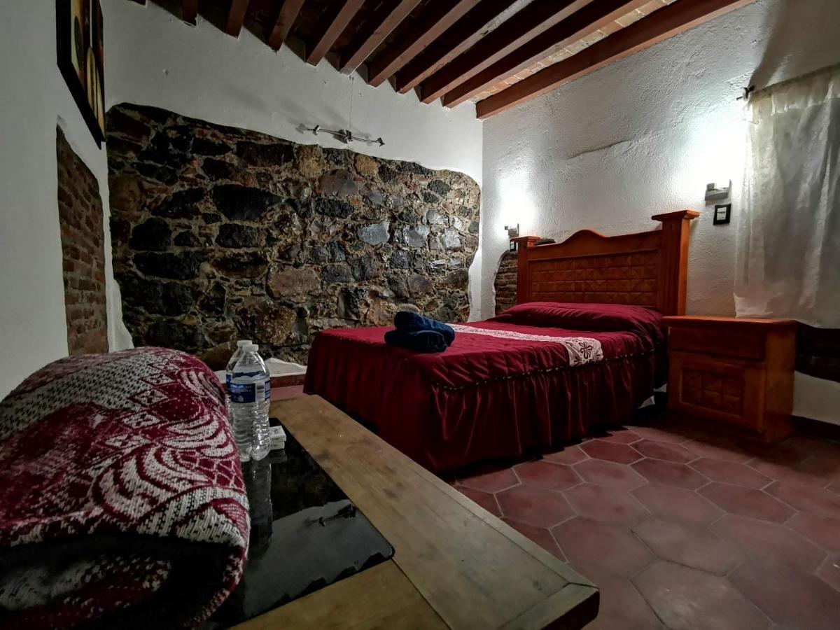 Хостел La Casa Del Abuelo Альенде Экстерьер фото